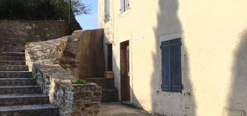 Maison de village eglise montbrun des corbieres