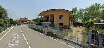 Casa indipendente all'asta in via Vacchelli, 12