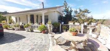 Casa o chalet en venta en Carrer Comtes D'urgell, Vallirana