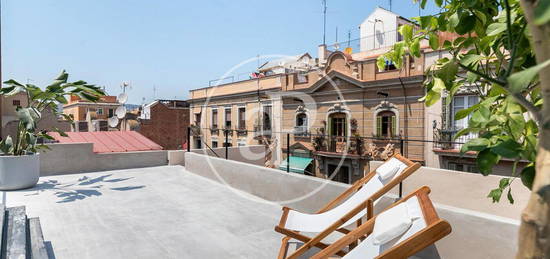 Ático de alquiler en Magalhaes, El Poble Sec - Parc de Montjuïc