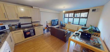 2 bedroom ground floor flat