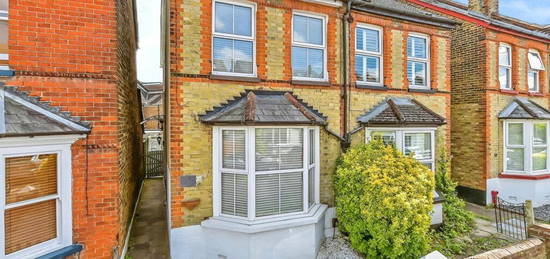 2 bedroom semi-detached house