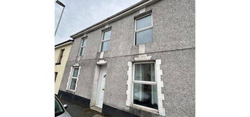 Room to rent in Lipson Vale, Plymouth PL4