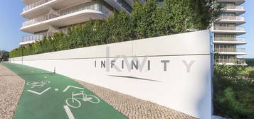 Apartamento T2 de Luxo à Venda no Infinity Tower – Lisboa