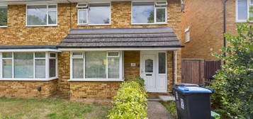 3 bed property to rent