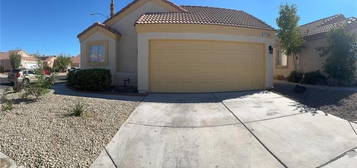 2736 Cathedral Ln, Las Vegas, NV 89108