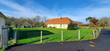 Maison à louer Mazerolles