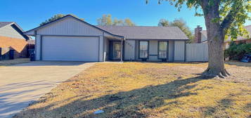 2901 Constitution Ave, Enid, OK 73703