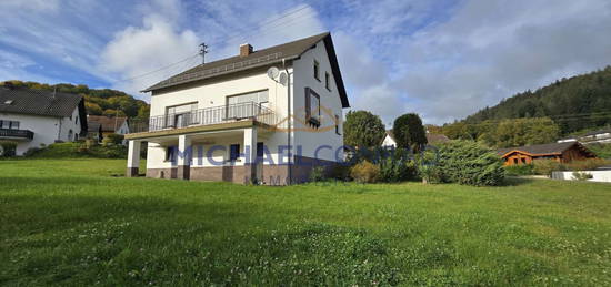 Tolles Wohnhaus in Losheim OT, bis ca. 1100m² Grundstück