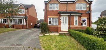 2 bedroom semi-detached house for sale