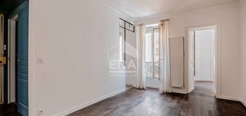 Appartement Paris 3 pièce(s) 45 m2