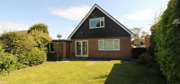 4 bed detached bungalow for sale