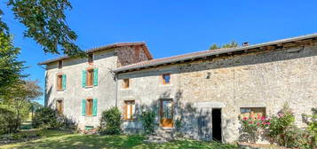 Maison  à vendre, 6 pièces, 5 chambres, 188 m²