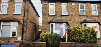 2 bedroom semi-detached house to rent