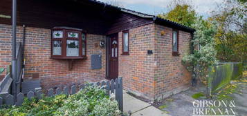 2 bed terraced house for sale