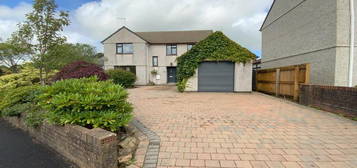 4 bedroom detached house to rent