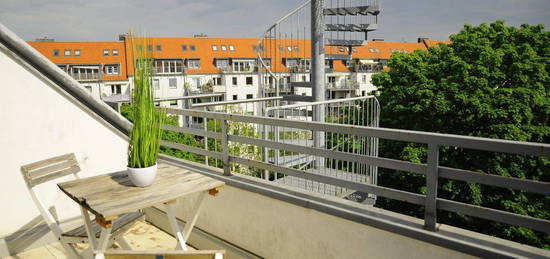 Schönes Apartment/Maisonett/Penthouse über 2 Etagen mit Balkon