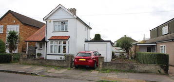 3 bed detached house for sale