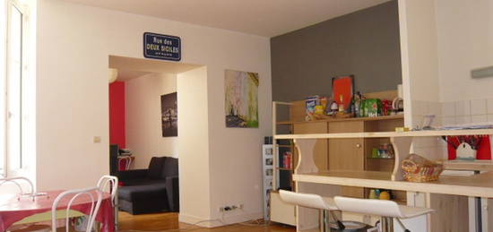 Appartement * 2 Pièces * 55 M² * 44000 Nantes * 575   * 41   * 616