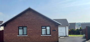 Bungalow to rent in Donovan Reed Gardens, Pembroke Dock SA72