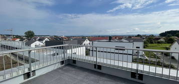 Maisonette-5-Zimmer-Wohnung mit Balkon, Dachterrasse und Bergsicht, Neubau, Erstbezug (C9)