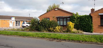 2 bed detached bungalow to rent