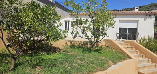 Villa de plain-pied  à vendre, 3 pièces, 2 chambres, 90 m²