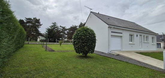 HERBIGNAC, Centre, Maison plain-pied en très bon état!