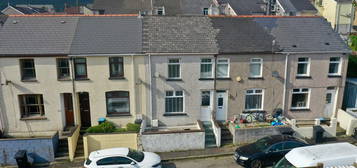 2 bed terraced house for sale