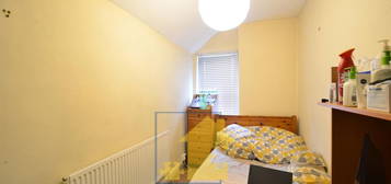 4 bed shared accommodation to rent