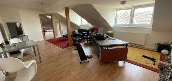 Geräumige Dachgeschosswohnung in Bielefeld-Brackwede