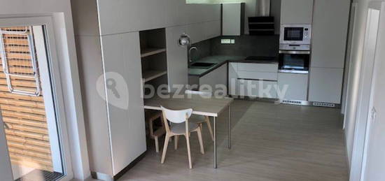 Pronájem bytu 2+kk 50 m², Meziříčská, Rožnov pod Radhoštěm