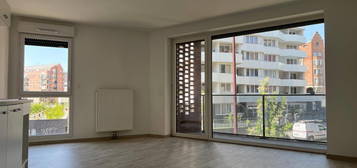 Appartement  à louer, 2 pièces, 1 chambre, 44 m²