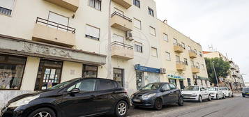 Apartamento T2 à venda em Moita