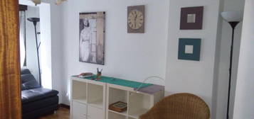 Apartamento de alquiler en Calle Asturias, 8, Barrio del Centro