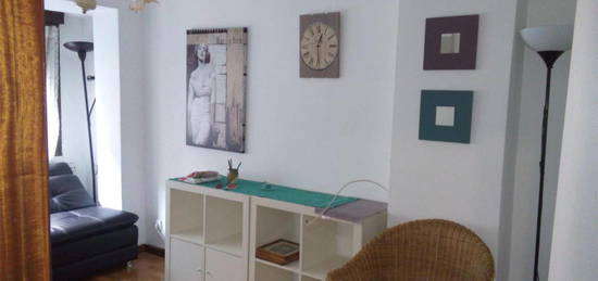 Apartamento de alquiler en Calle Asturias, 8, Barrio del Centro