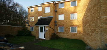 2 bed flat to rent