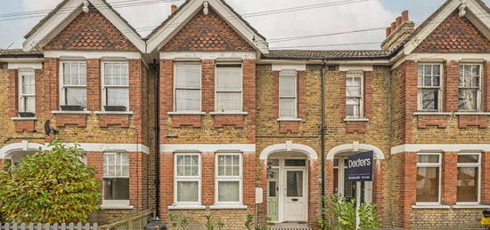 Maisonette for sale in Niton Road, Kew, Richmond TW9