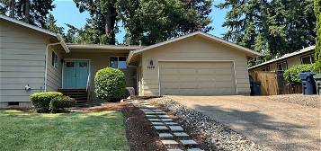 2180 W 27th Ave, Eugene, OR 97405