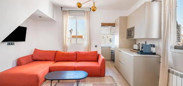 Piso en venta en Calle de Hortaleza, Justicia - Chueca