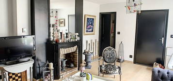 Appartement meublé  à louer, 5 pièces, 3 chambres, 109 m²