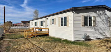 520 County Rd, Big Piney, WY 83113