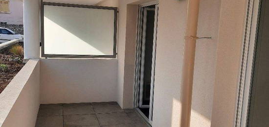 Appartement  à louer, 2 pièces, 1 chambre, 44 m²