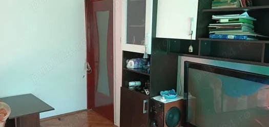 De vânzare apartament cu 3 camere în zona Dorobanți parter inalt cu balcon