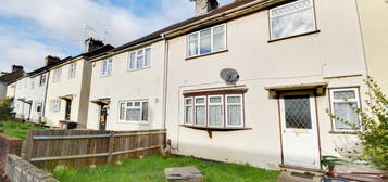 Terraced house to rent in Herne Road, Bushey, Hertfordshire WD23