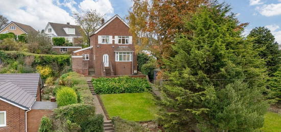 3 bed detached house for sale