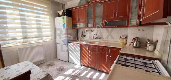 Re/max Lacivert'ten Yeniehir'de Satlk 3+1 Daire