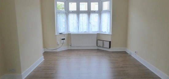 Semi-detached house to rent in Beavers Lane, Hounslow TW4