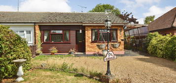 2 bed semi-detached bungalow for sale