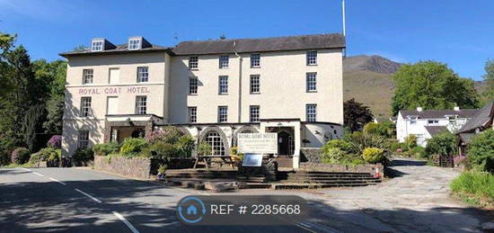 Room to rent in Royal Goat Hotel, Beddgelert, Caernarfon LL55